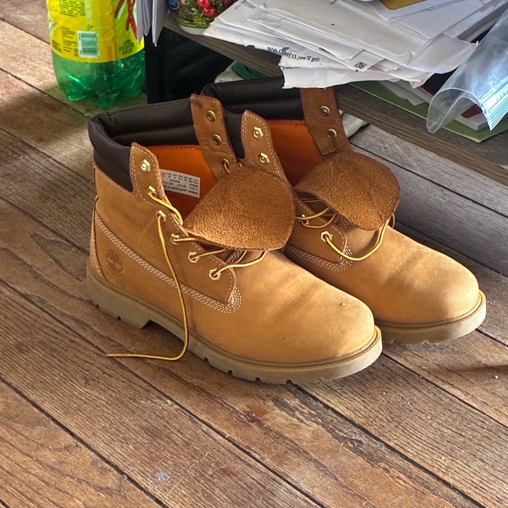 Timberland Tan and Brown Ankle Boots with Nubuck Finish